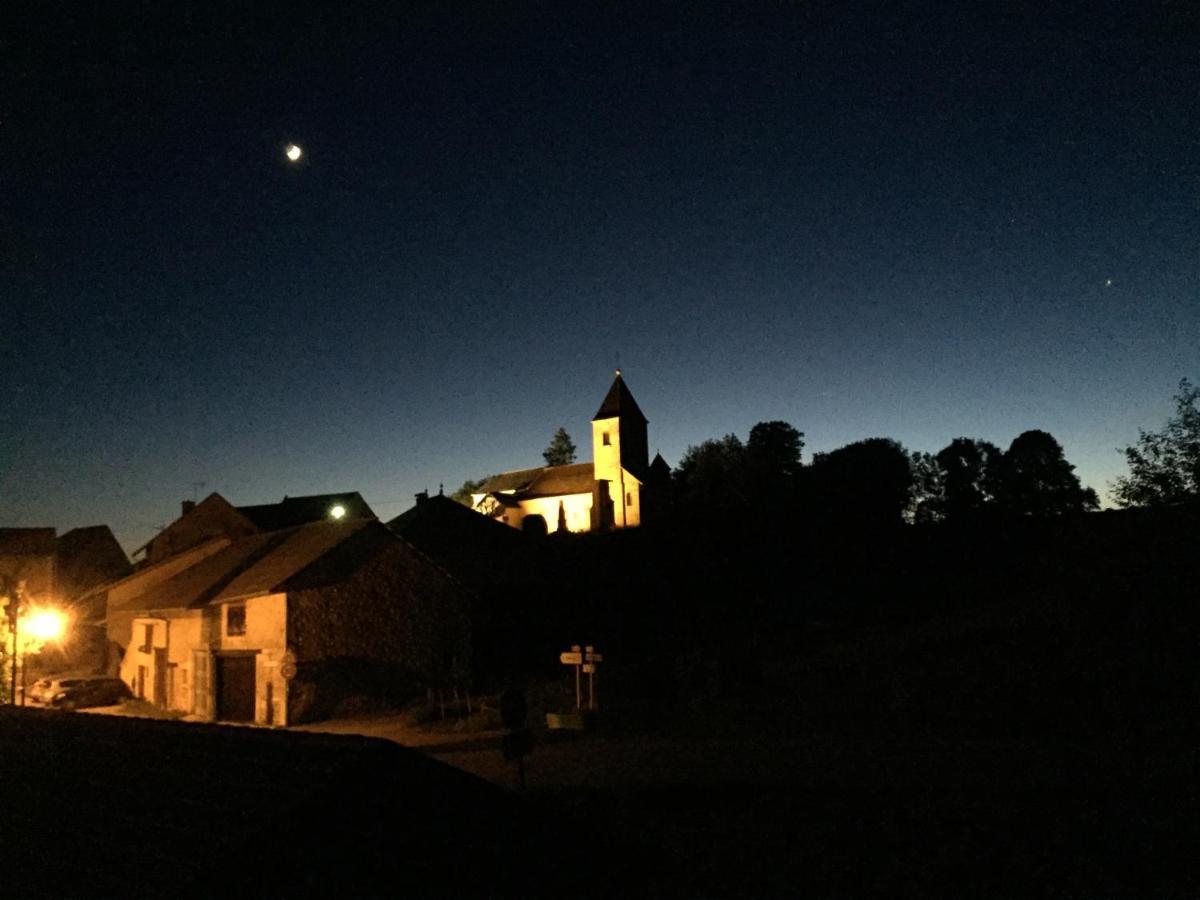 Auberge A La Vieille Cure Arandas 外观 照片